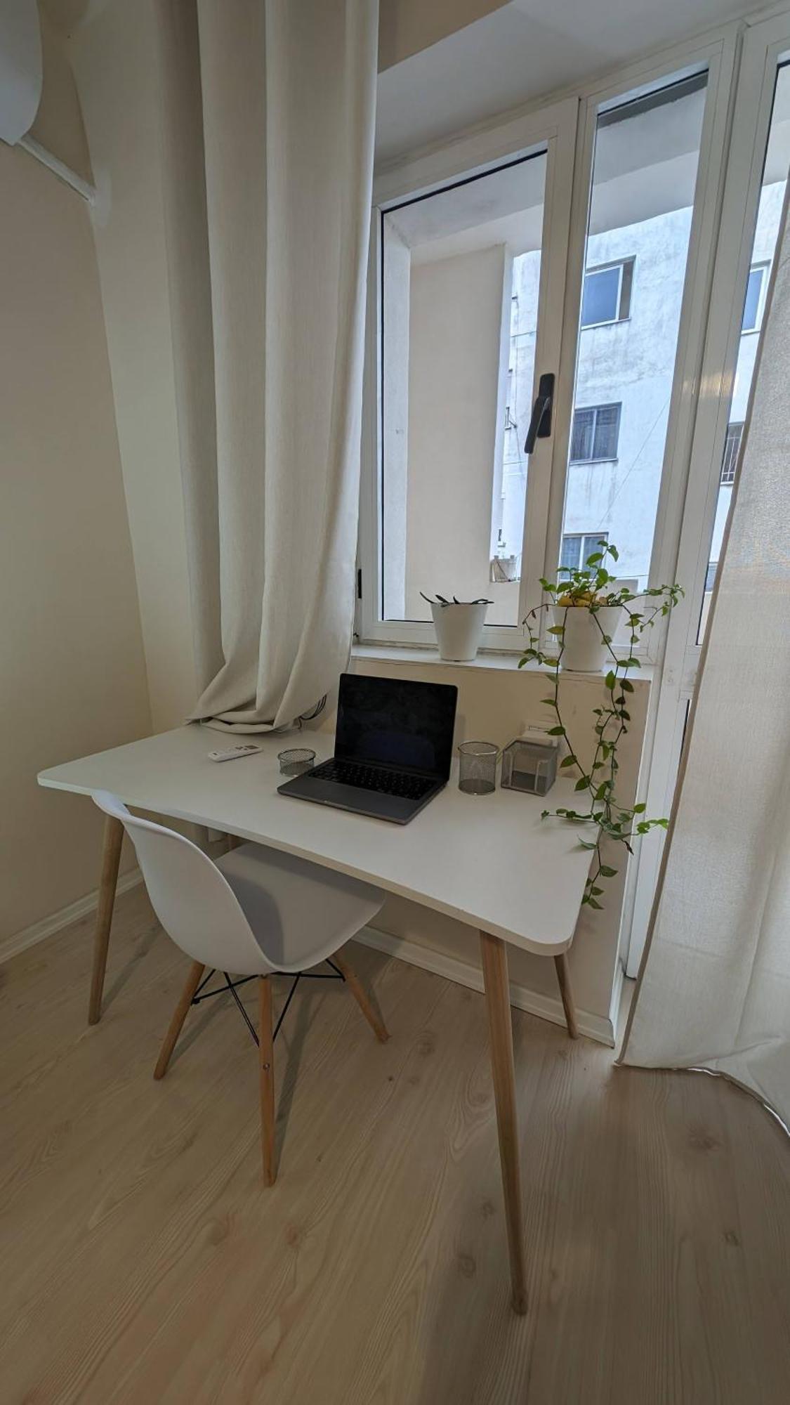 Modern Cozy Apartment 10 Min Walk To Skanderbeg Square Tirana Exterior foto